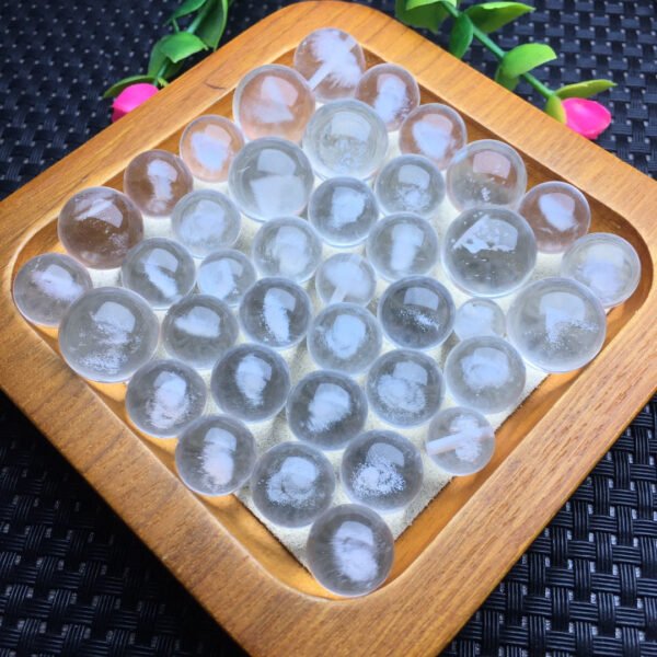 White crystal ball size 10~15mm