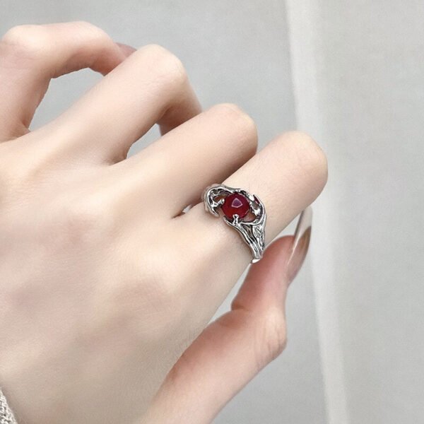 Irregular Gemstone Ring Aesthetic Girl Hollow Red Stone Ring Women's Liquid Hollow Ring Vintage Jewelry Accessories