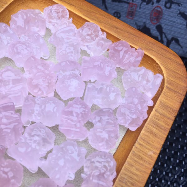 Powder crystal swallow gold beast small piece