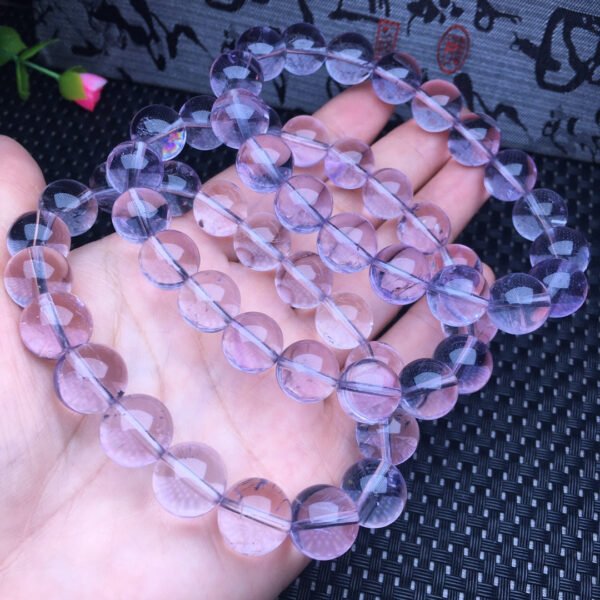 Light amethyst single loop bracelet