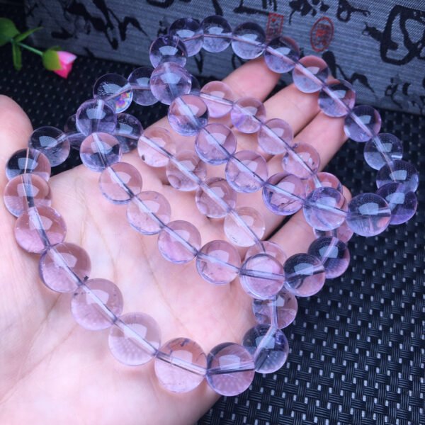 Light amethyst single loop bracelet