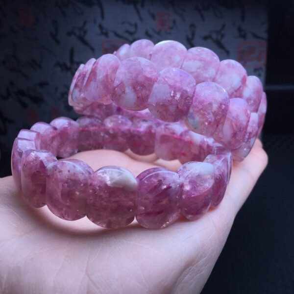 Pink lithium mica hand 💕 Specification 16mm1022708