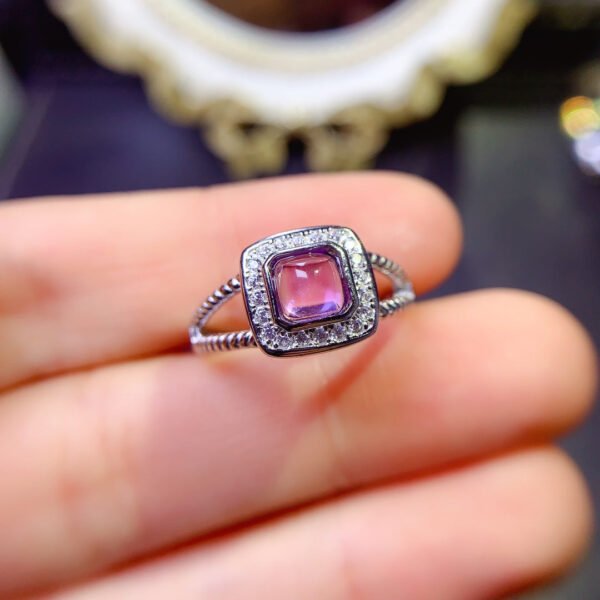Natural Brazilian amethyst ring, with a main stone size of 5mm square,2610110316