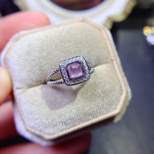 Natural Brazilian amethyst ring, with a main stone size of 5mm square,2610110316