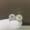 Mosan diamond earrings, 1 carat each, 2 carats in total2610120352
