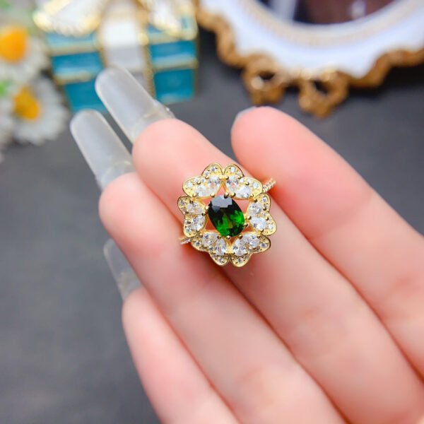 Natural diopside ring, main stone size 5 * 7mm2610130264