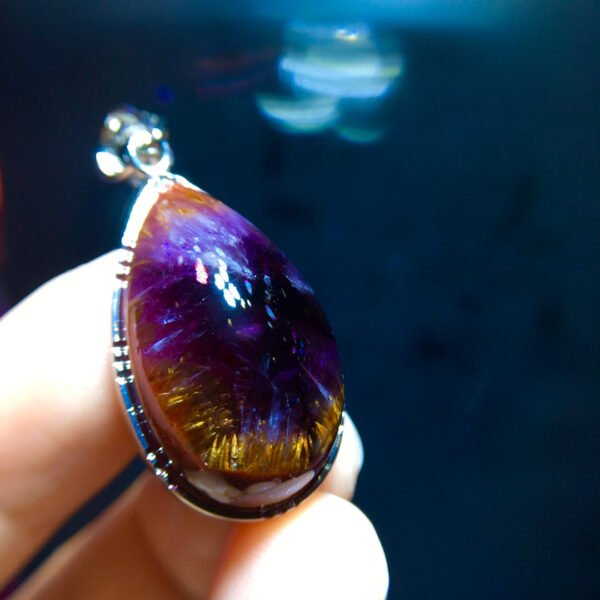 Aurora 23 Droplet Eye Pendant for Men and Women, Size: 25/15.1 mm26101198