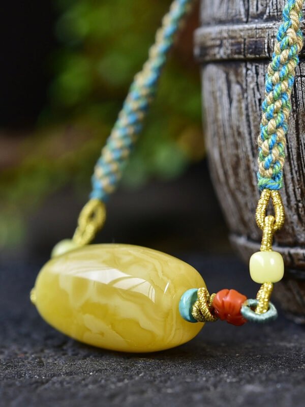 Natural Russian honey wax barrel bead clavicle chain, size approximately 35.3x19.4mm, naked weight approximately 9.05g2710690134