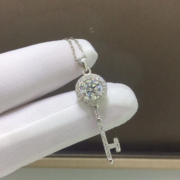 Classic Mosan Diamond Pendant, 1 Carat Round 6.5mm2810099123