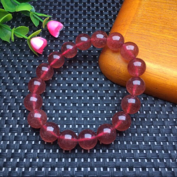 Strawberry Crystal Single Loop Bracelet 💕 Specification 8-10mm ✨0211081155