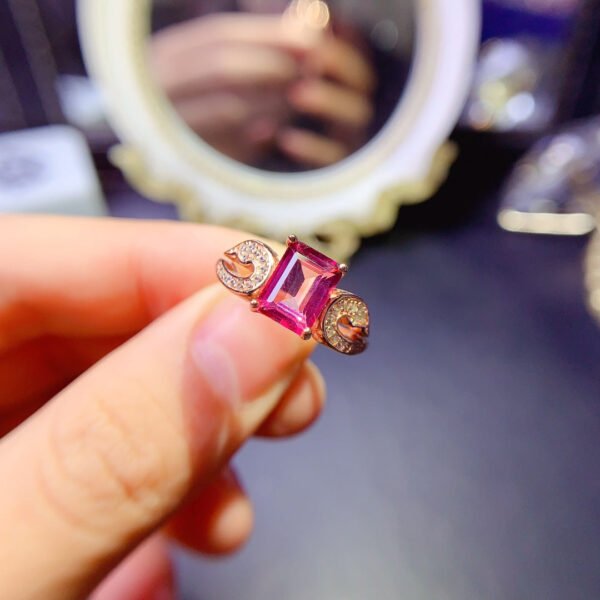 Super beautiful natural powder topaz ring with a square face of 6 * 8mm0211110148