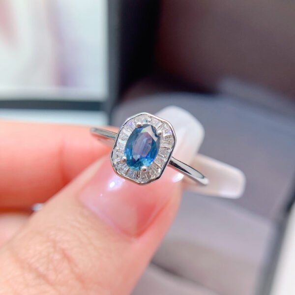 Natural sapphire ring, main stone 4 * 6mm0411170543