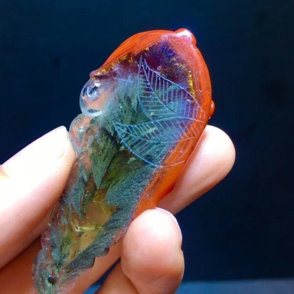 Natural Black Aurora Thorn Rose Feather 🪶 Shaped small tree 🌲 Thousand layered pyramid forest purple titanium nine tailed fox fox fairy pendant for men and women, size 60.4/26.7mm0411548166