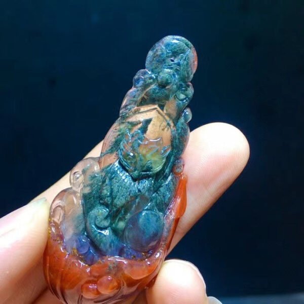 Natural Black Aurora Thorn Rose Feather 🪶 Shaped small tree 🌲 Thousand layered pyramid forest purple titanium nine tailed fox fox fairy pendant for men and women, size 60.4/26.7mm0411548166