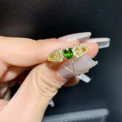 Natural diopside ring, main stone size 4 * 5mm0811095632