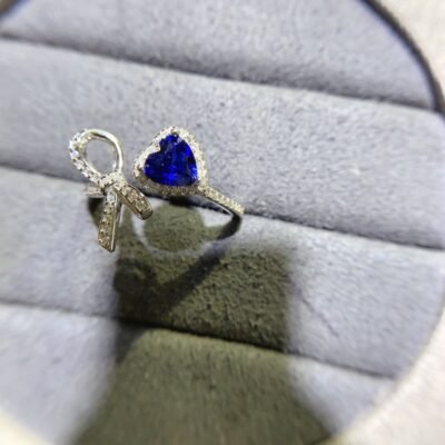 Hot selling sapphire ring with a main stone core of 6mm0811120549