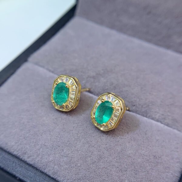 Pure natural Columbia emerald earrings, main stone size 4 * 6mm1112350466