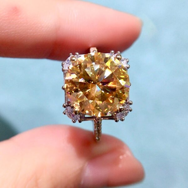 Super Beautiful Yellow Mosang Diamond Ring, Main Stone 5 Carats, Round 11mm1113249188