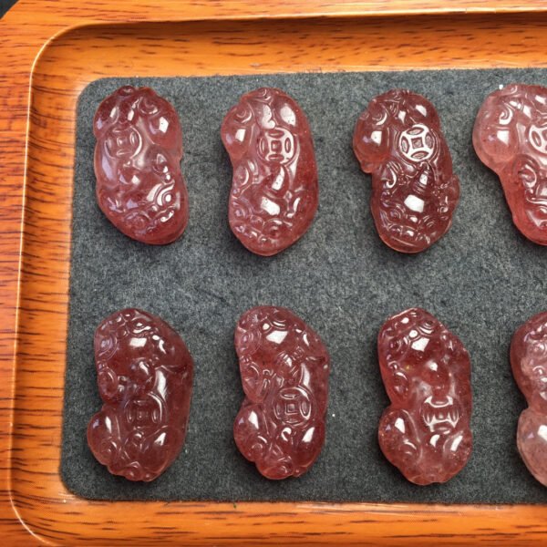 Strawberry crystal pixiu accessory, specification 14.7 × 25.7mm ✨1116015799