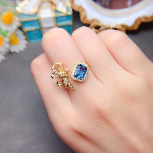 London Blue Topa Stone Ring, with a main stone size of 6 * 8mm,1116180599