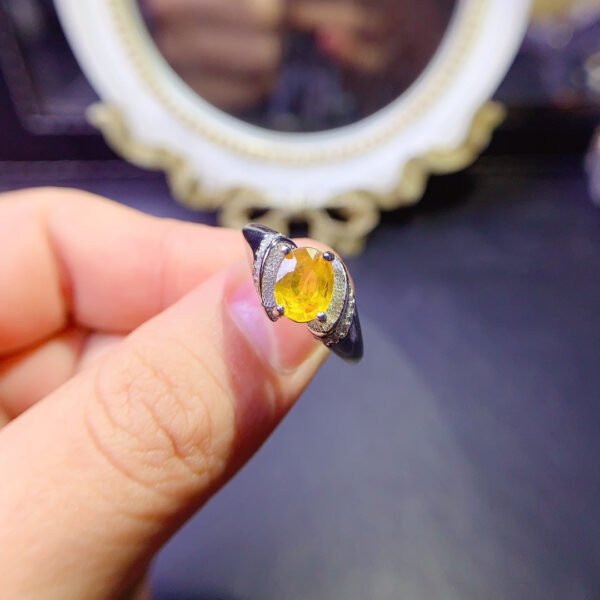 Natural yellow sapphire ring, main stone size 6 * 8mm1117260144