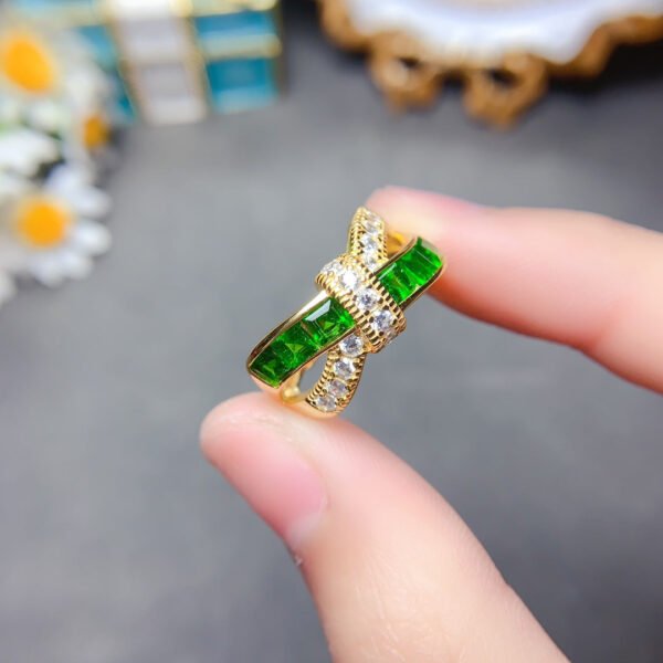 Natural diopside ring, main stone size 3mm square1118140244